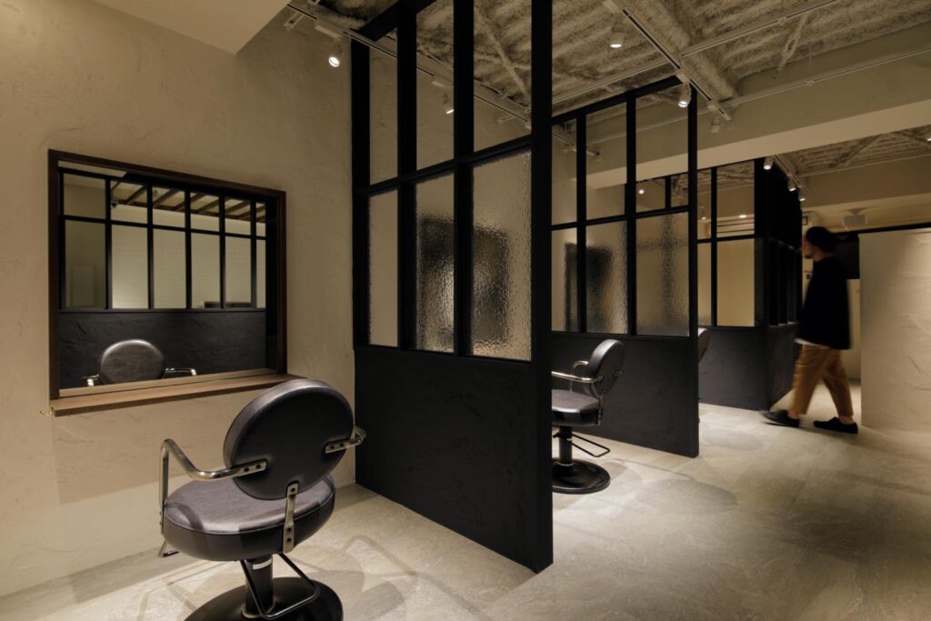 美容室のセット面｜失敗しないコツと留意点 - Lovation 