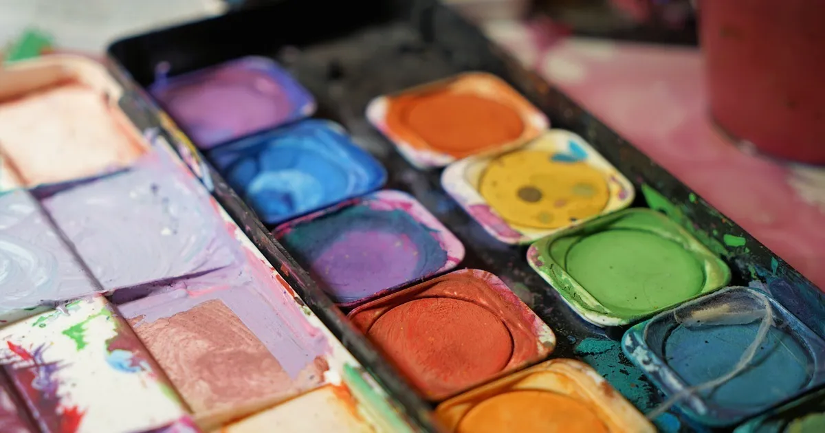 【飲食店の内装】目的別色選びのポイント・注意点を解説