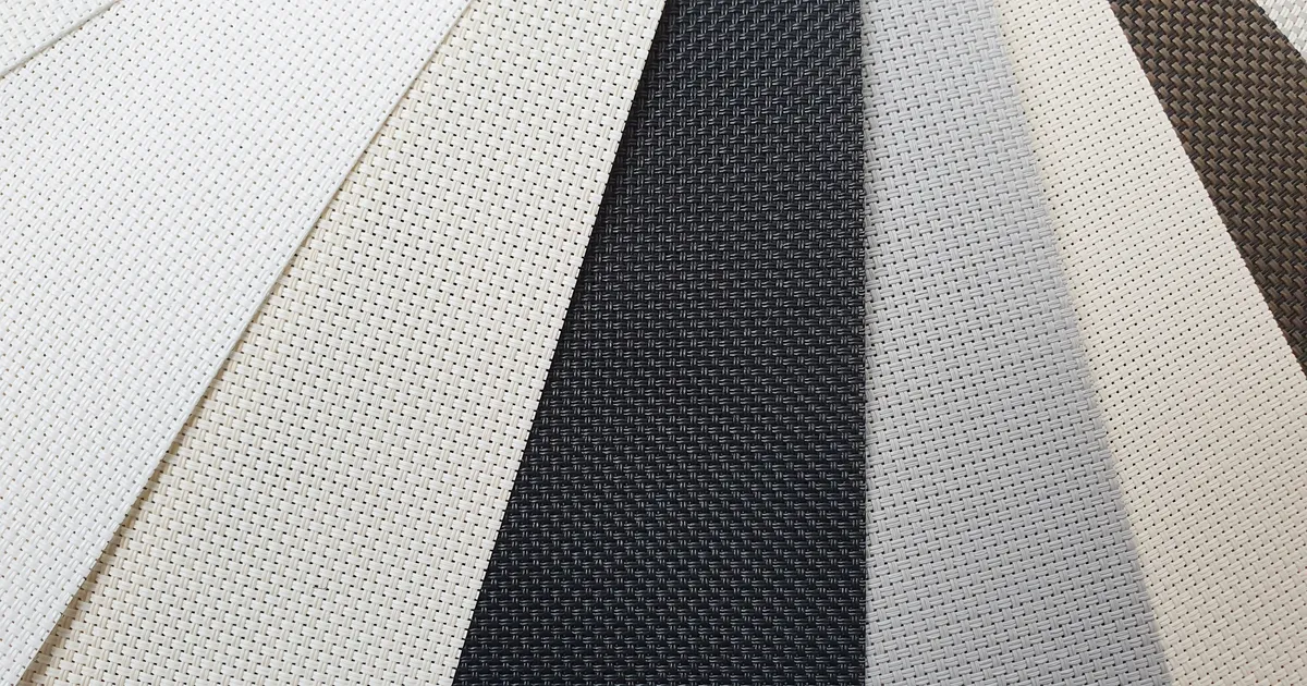 低予算でもおしゃれな店舗内装！壁紙の種類と注意点