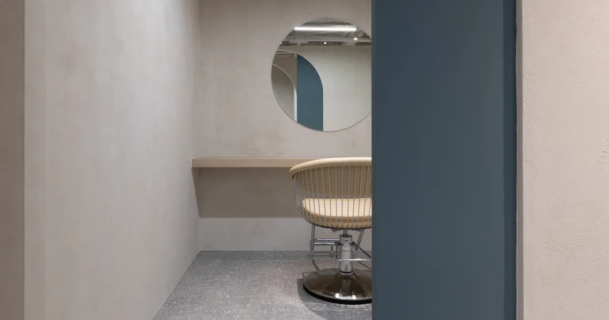半個室型の美容室_設計デザイン事例｜より個室に近いパーソナルな空間づくり
